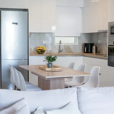 Apartment Island Memories *